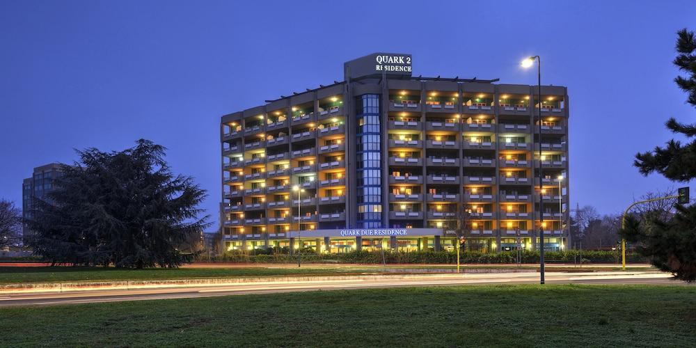 Unaway Hotel & Residence Quark Due Milano Exteriör bild