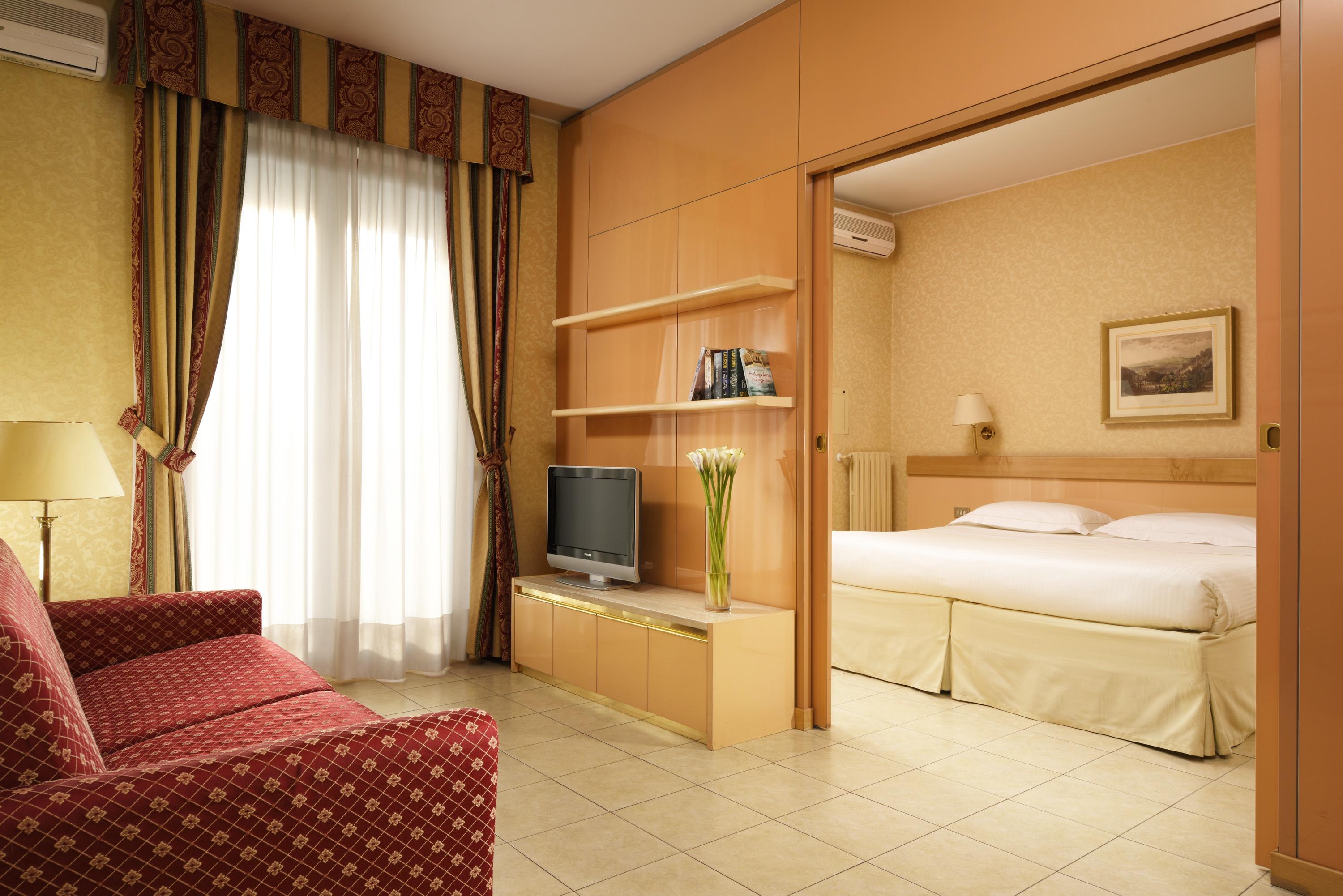 Unaway Hotel & Residence Quark Due Milano Exteriör bild