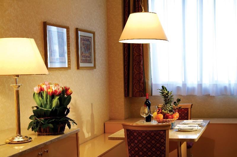 Unaway Hotel & Residence Quark Due Milano Rum bild