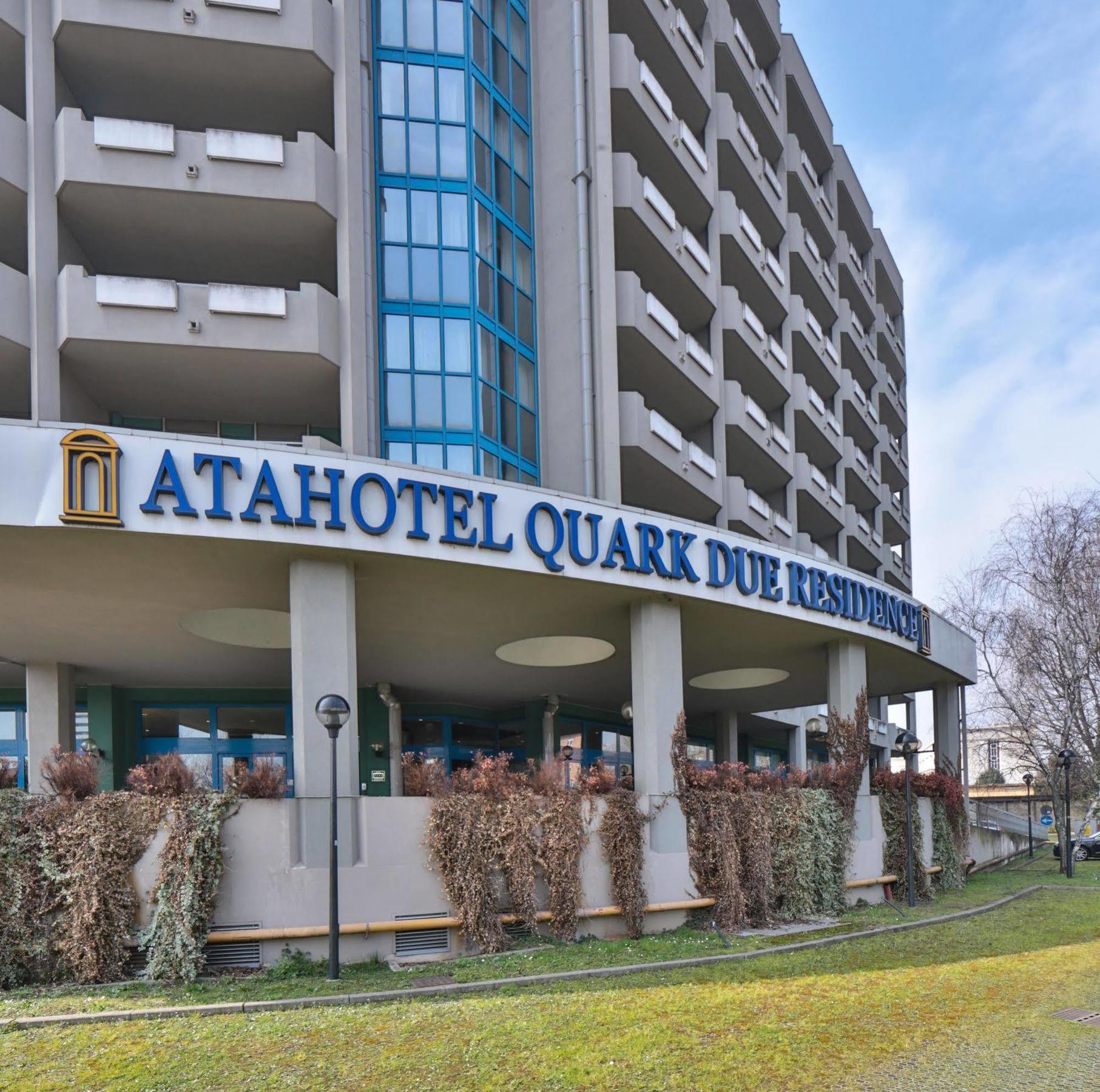 Unaway Hotel & Residence Quark Due Milano Exteriör bild